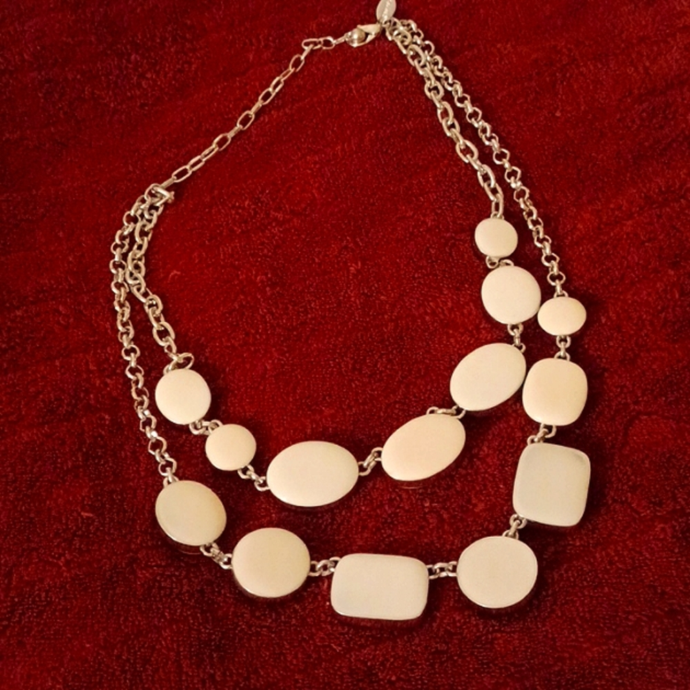 Necklace - Picture 3 of 5